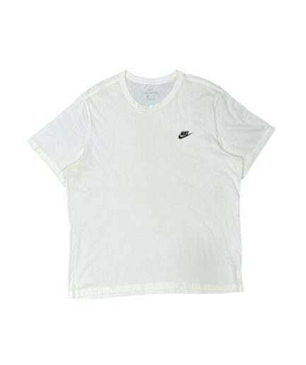 Nike T-shirt