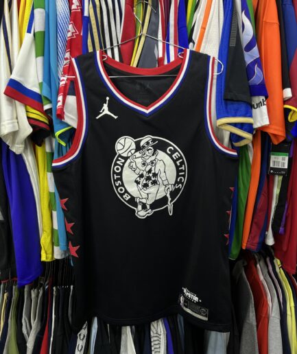 ( L ) Boston Celtics x Jordan NBA Jersey ( IRVING )